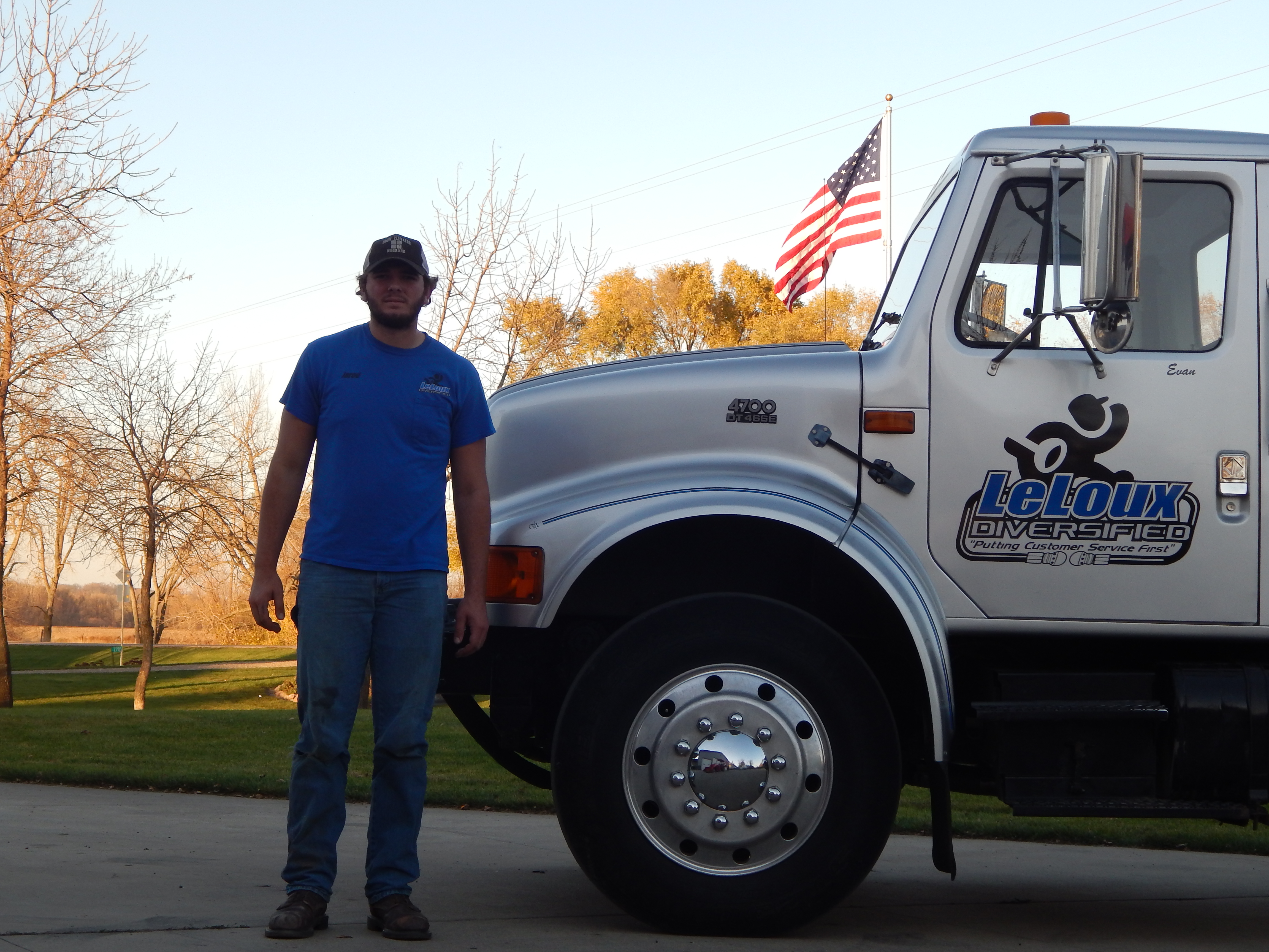 leloux truck with employee